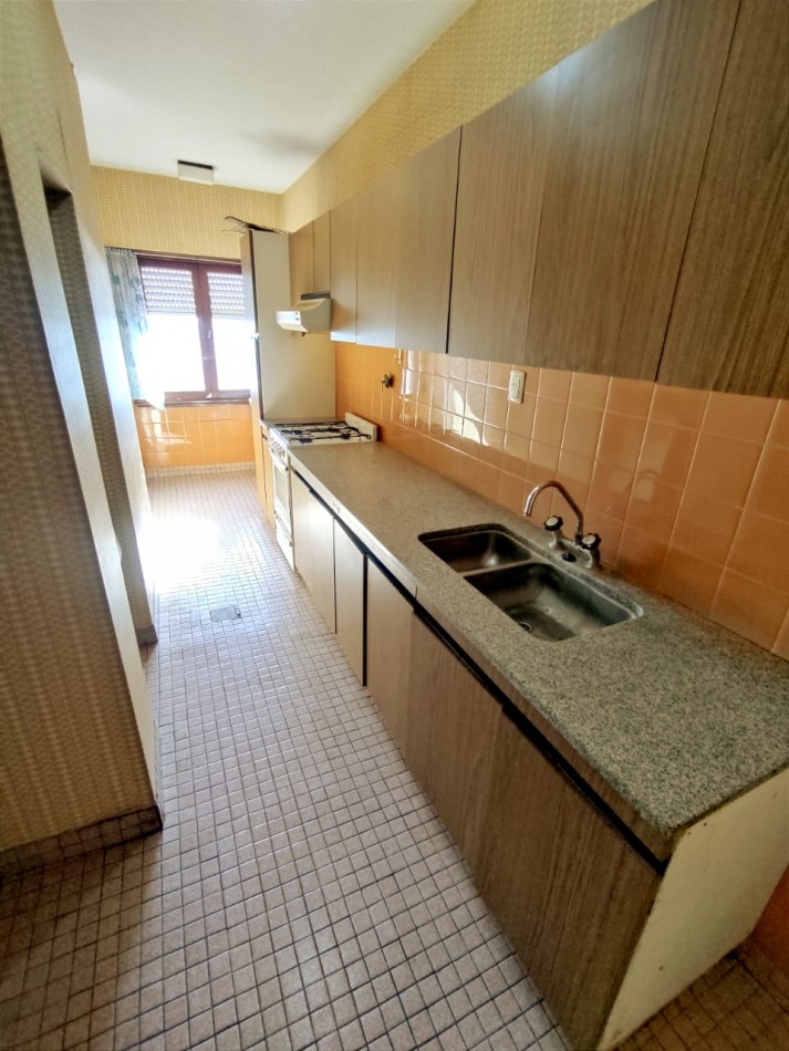 DEPARTAMENTO 2 DORMITORIOS EN EDIFICIO VALLEMAR