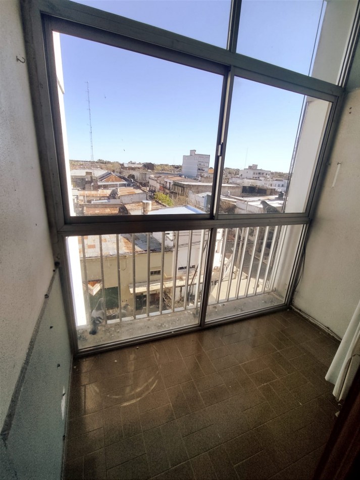 DEPARTAMENTO DE 3 DORMITORIOS EN EDIFICIO VALLEMAR