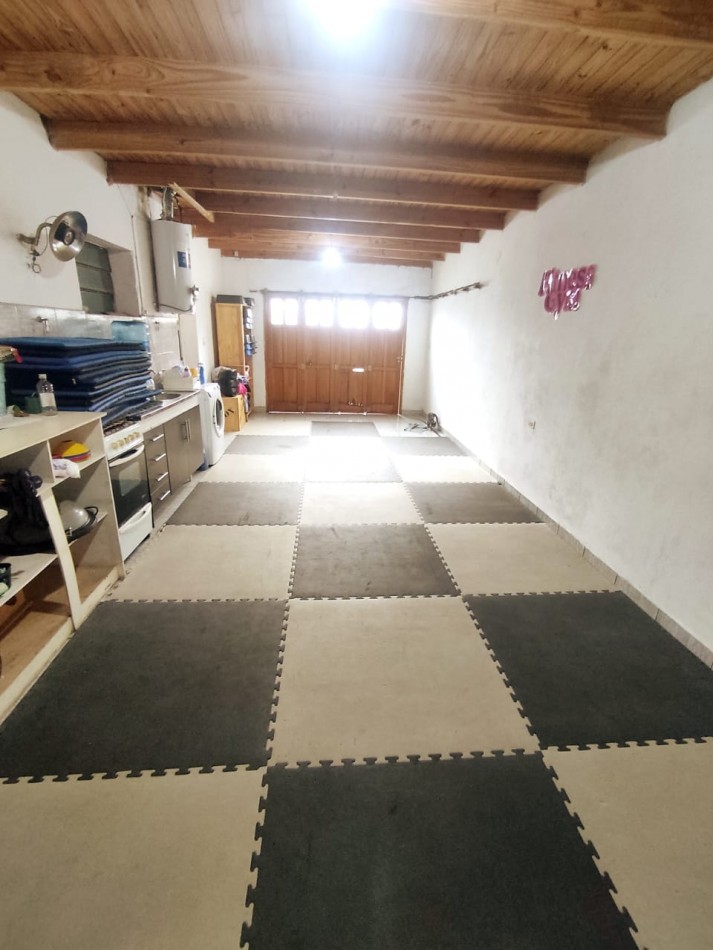 DOS CASAS EN EL MISMO TERRENO