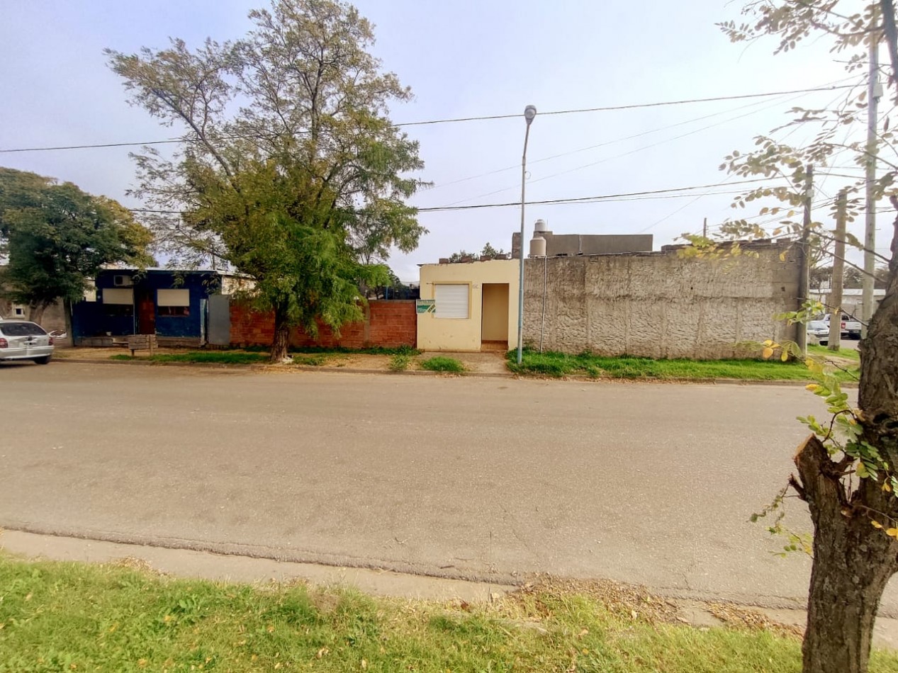 DOS CASAS EN EL MISMO TERRENO