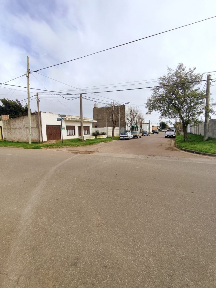 DOS CASAS EN EL MISMO TERRENO