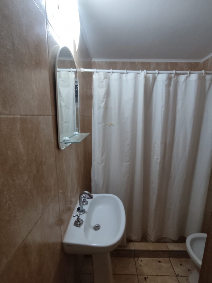 2 CASAS EN ESPEJO EN SAUCE GRANDE, MONTE HERMOSO