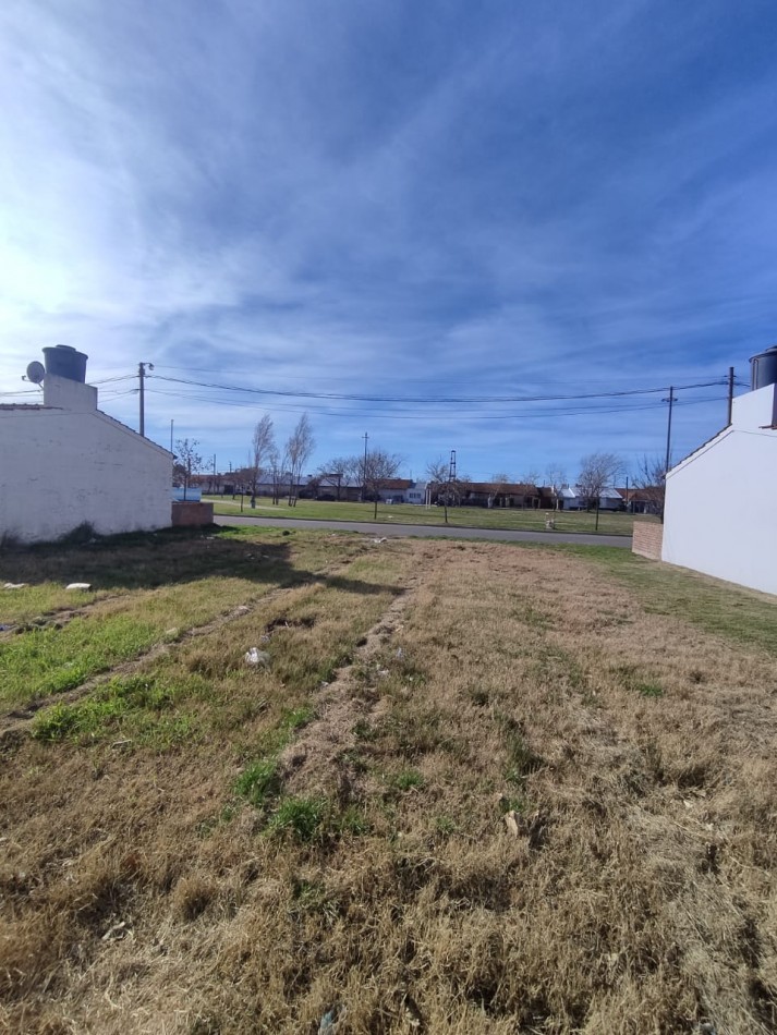 TERRENO CON AMPLIO FRENTE