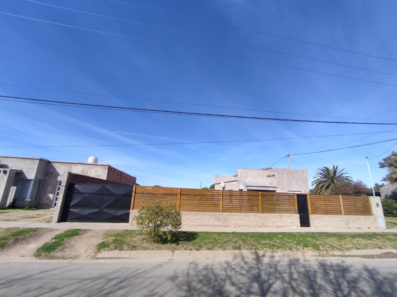 AMPLIO TERRENO CON CASA