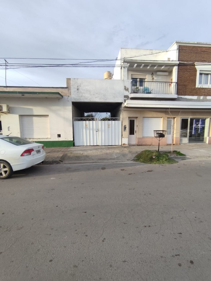 TERRENO CON ENTRADA SOBRE AVENIDA SANTAGADA
