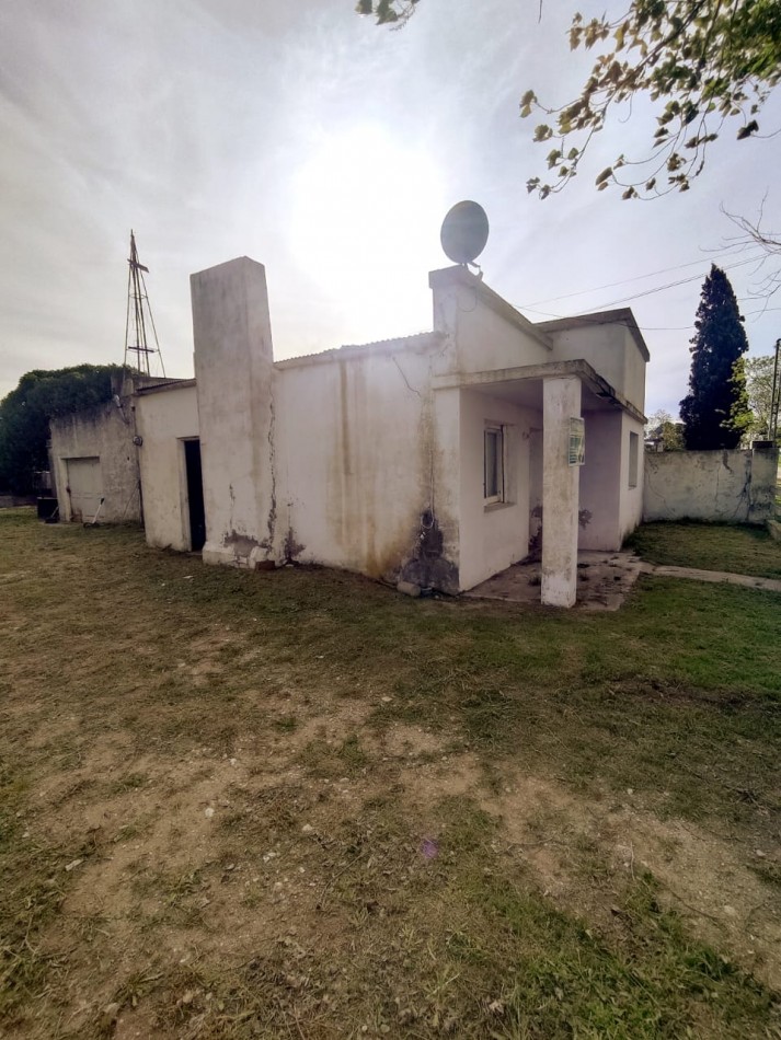 CASA CON TERRENO GRANDE