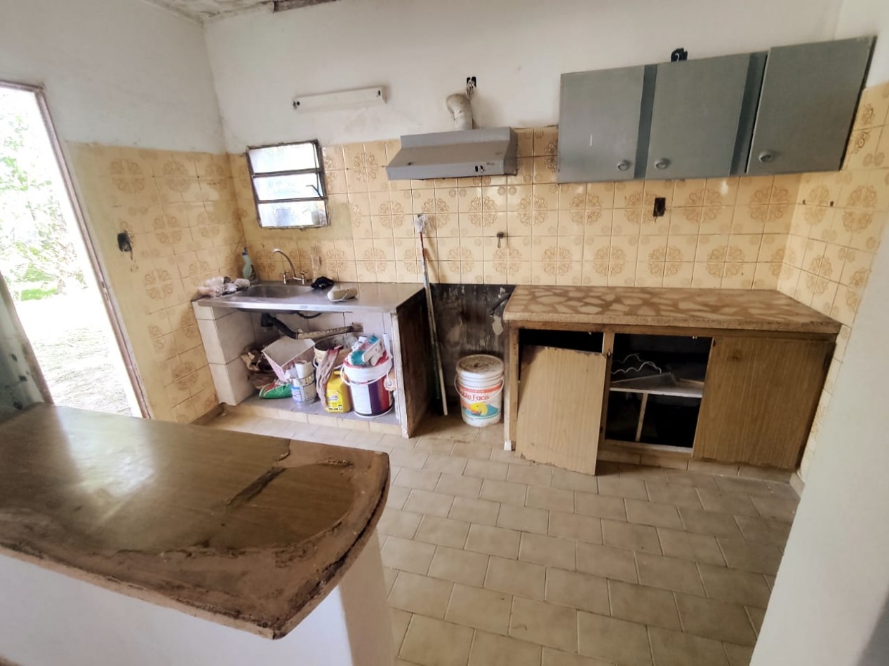 CASA CON TERRENO GRANDE