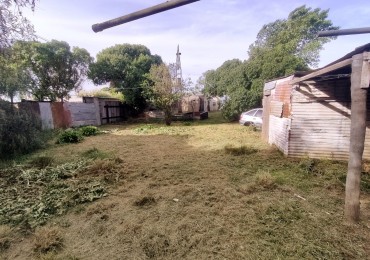 CASA CON TERRENO GRANDE